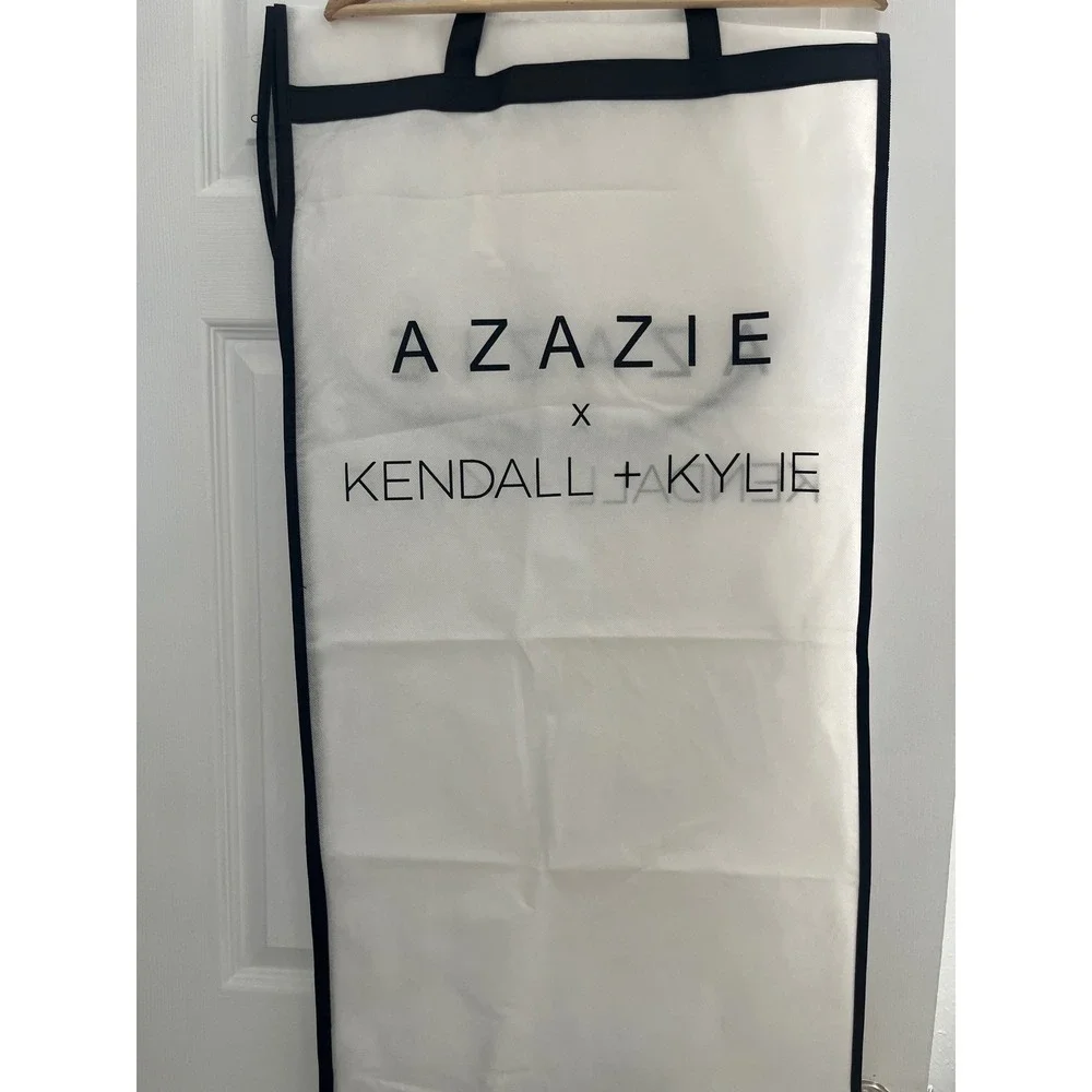 Azazie kendall kylie